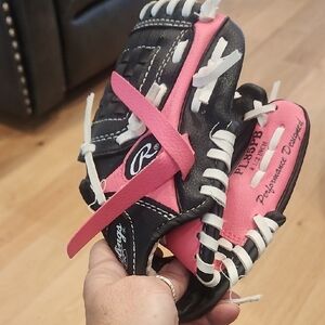 Rawlings Pink and Black Kids' Baseball Glove